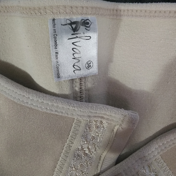 NWOT Silvana Sz 38 EU; US M; Women's Latex & Lined Waist Trainer - Picture 13 of 16